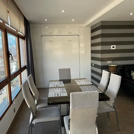 Modern In La Nogalera