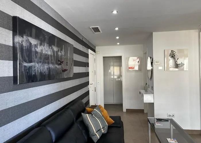 Modern In La Nogalera Apartment