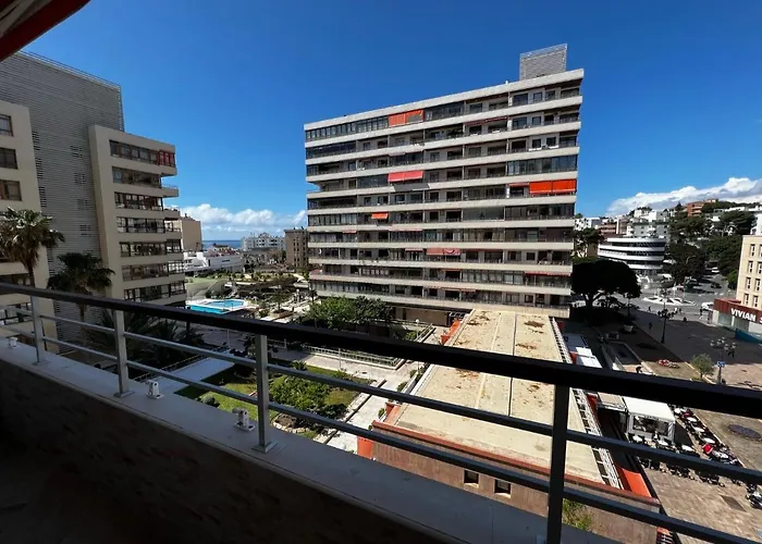 Modern In La Nogalera