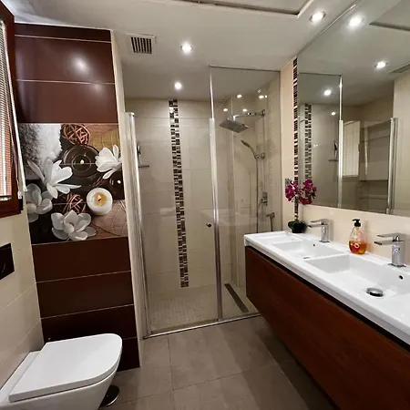 Modern In La Nogalera アパート *