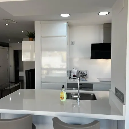 アパート Modern In La Nogalera *