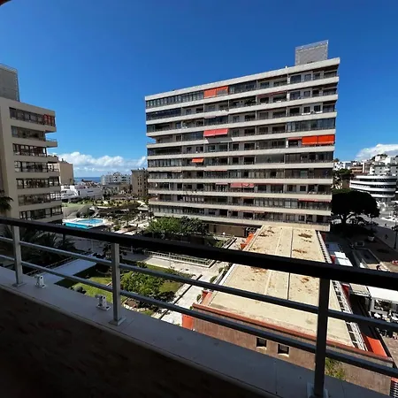 Modern In La Nogalera